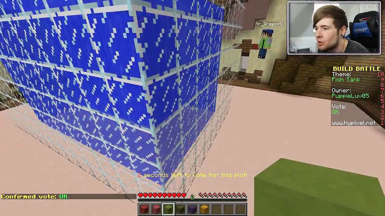 The Diamond Minecart | Minecraft | LEGENDARY PANDA!! | Build Battle Minigame