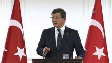 Davutoğlu: 'Türkiye'yi Zayıflatmak İsteyenlere Bekledikleri Fırsatı Vermemek Zorundayız'