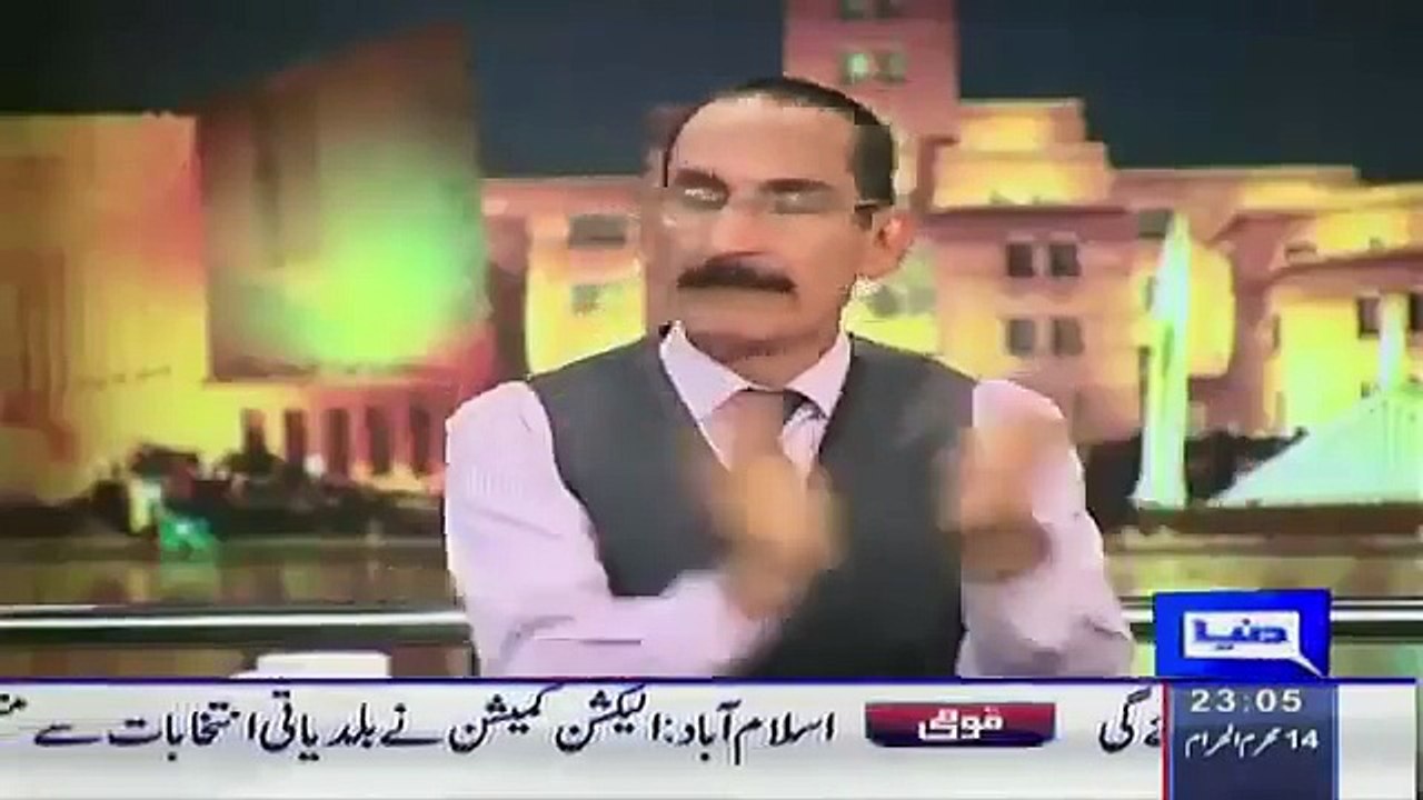 Hot Fizza Ali having fun Part 1 in Mazaaq Raat