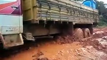 Truck stuck in the mud [Low, 360p]