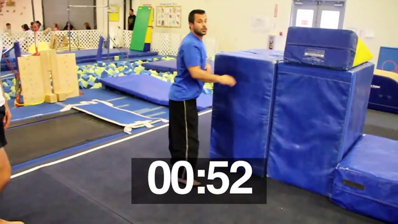 Comment faire un Salto arrière (Backflip) en moins de 10 minutes