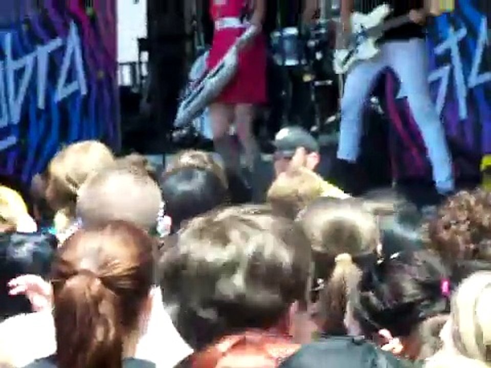 Cobra Starship - The Church Of Hot Addiction Warped Tour