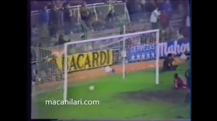 20.10.1982 - 1982-1983 UEFA Cup Winners' Cup 2nd Round 1st Leg Real Madrid 3-1 Ujpesti Dozsa