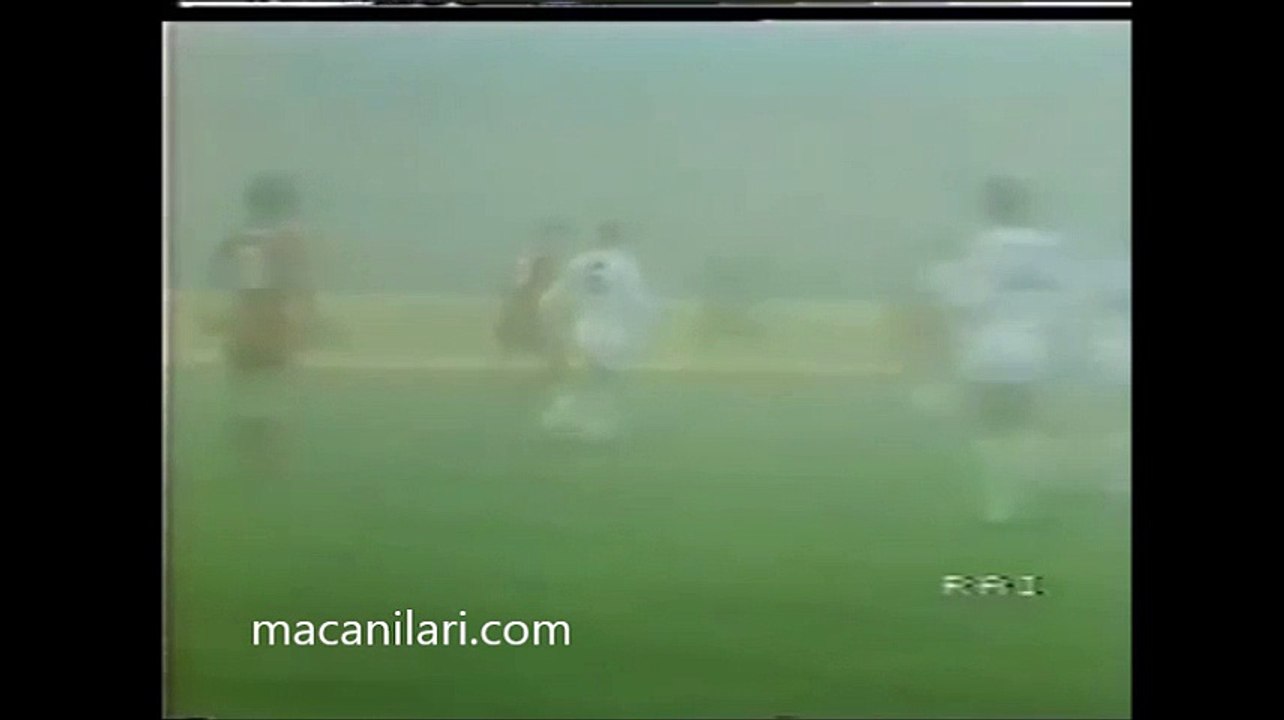 03.11.1982 - 1982-1983 UEFA Cup Winners' Cup 2nd Round 2nd Leg Bayern Münih 4-1 Tottenham Hotspur