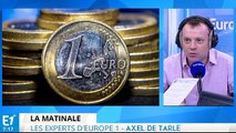 Le week-end politique noir de François Hollande et si la BCE distribuait de l'argent aux ménages : les experts d'Europe 1 vous informent