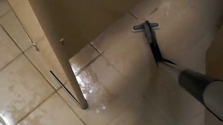 Tile Cleaning with the Single Jet.