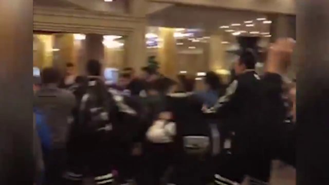 Bagarre entre joueurs de basket et leurs fans chinois ! China Basketball League