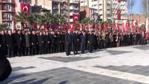 Bakan Yılmaz, Atatürk Anıtı'na Çelenk Bıraktı