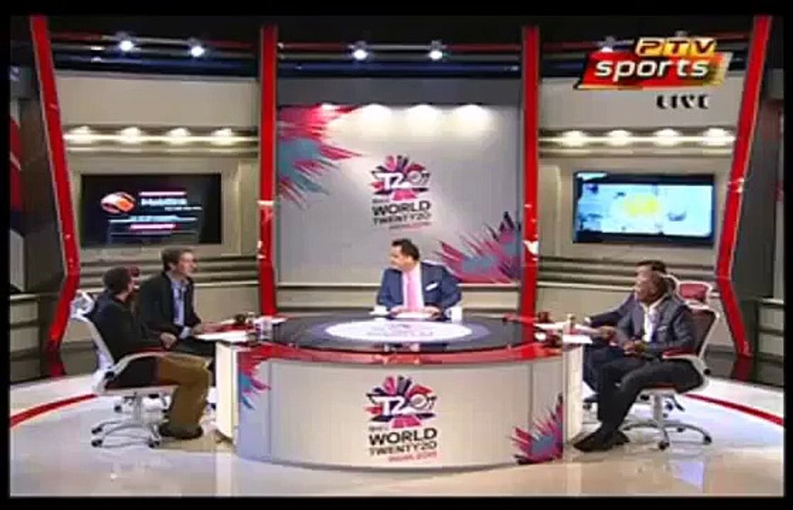 Saqlain Mushtaq Refused To Sing