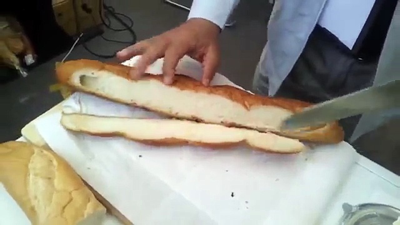 La perfezione di taglio dei coltelli ad ultrasuoni