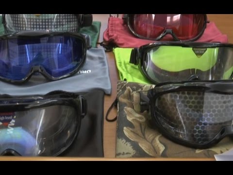 Video Napoli - Gli occhiali che simulano la vista di un ubriaco alla guida (17.03.16)