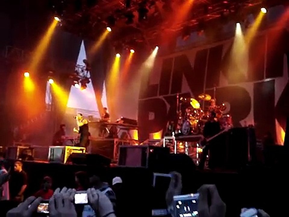 Linkin Park - Numb ,, live in Brno 17.6.2008