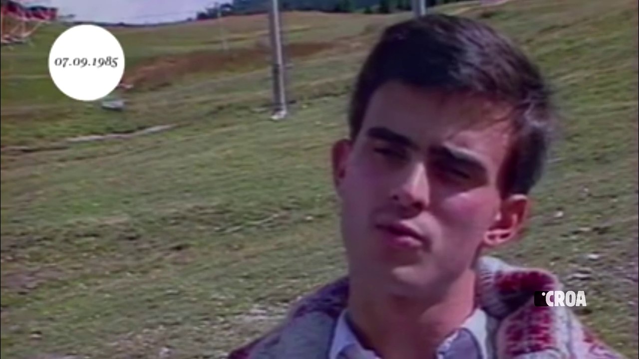 Quand Manuel Valls était monosourcil