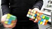 Jongler et résoudre 3 Rubik's cube en 20 secondes