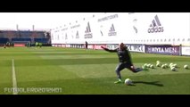 Zinedine Zidane incredible assists to Real Madrid players during training