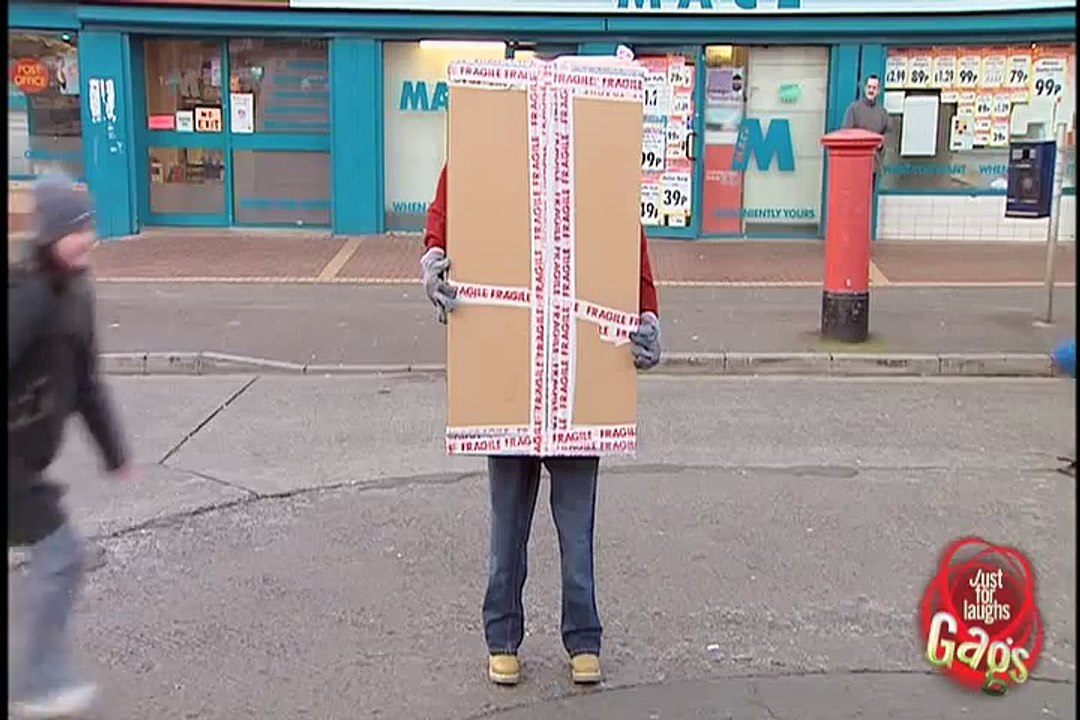 Daily Laughs_Falling Box Man Prank