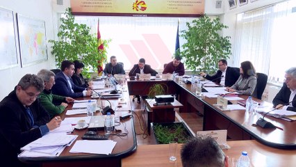 Auer: 500 mijë vota shumë për t’u kontrolluar në terren