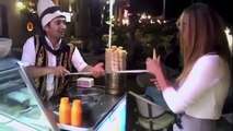 استهبال بائع آيس كريم تركي مع الأجانب Ice Cream !! لن تتوقف عن الضحك!!!!