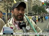 Colombianos marchan contra las políticas neoliberales del gobierno