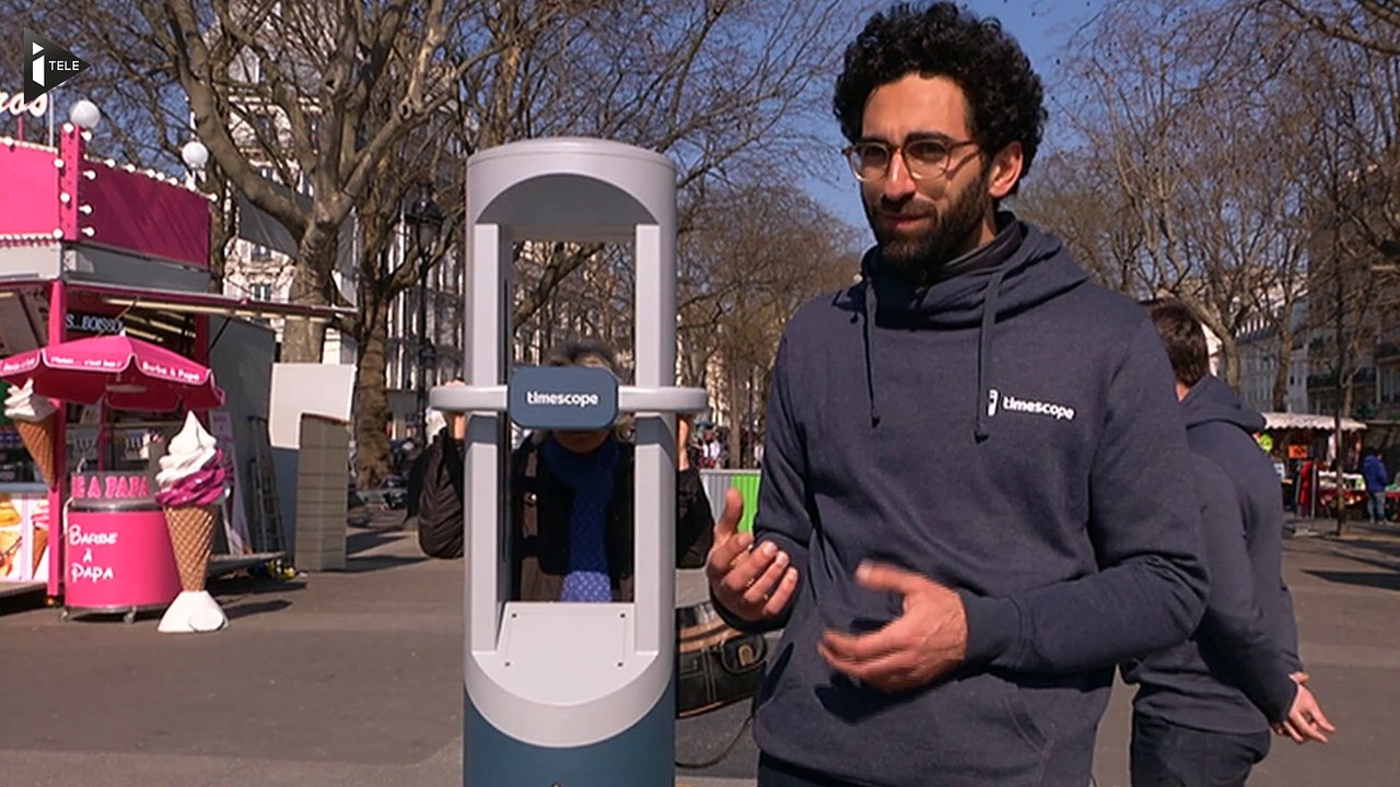 A Paris, place de la Bastille, des lunettes pour remonter le temps