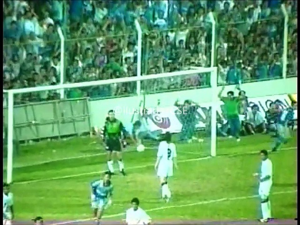 Emelec 3 - Alianza Lima 0 - (Resumen del partido Copa Libertadores 18 Marzo 1994)