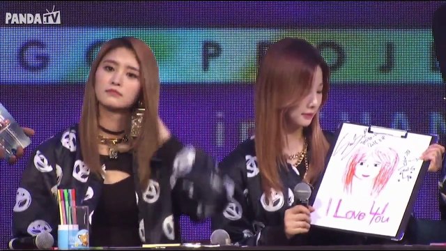 160318 EXID LEGGO SHOW in 상하이 09.EXID 멤버들의 초상화 그리기 2-2