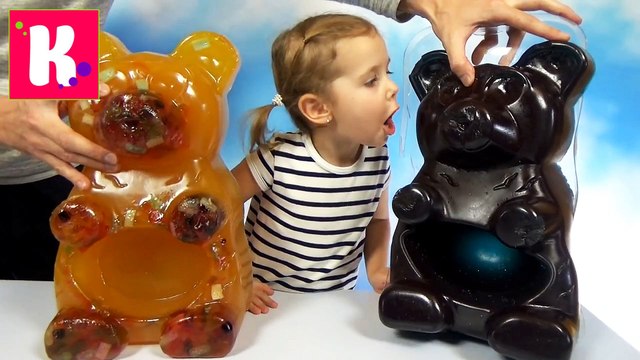 Огромный желейный Мега Медведь с мармеладными червяками делаем сами Мисс Катя с папой World Largest Gummy Bear 2016
