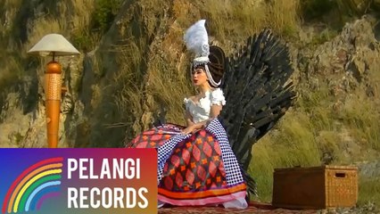 Syahrini Cinta Tapi Gengsi (Behind The Scene) | ( Scene 2 )