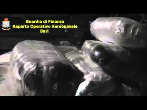 Kapet skafi me 700 kg drogë i nisur nga Shqipëria, pranga dy trafikantëve nga Vlora