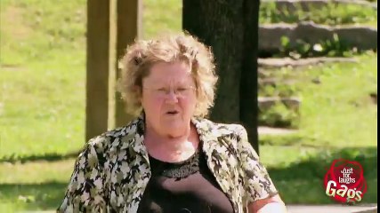 Weird Scuba Diver Wears Beach Ball On His Head