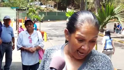 Venezolanos rechazan la nueva medida para comprar productos regulados