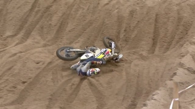 Skuff TV Moto - Knock Out 2015 Crashes