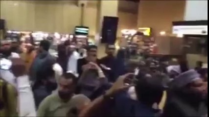 Pervaiz Rasheed Hit by a Shoe Shoes - Parvaiz Pervez Rasheed