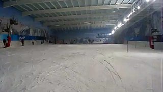 Hemel Snow Centre on one ski