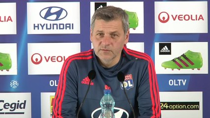 Foot - L1 - OL : Genesio «Ce sont des choix...»