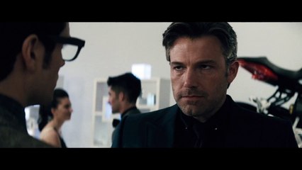 Batman v Superman Dawn of Justice - Don't Believe Everything You Hear