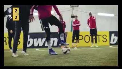 Pogba et Evra défient des freestylers