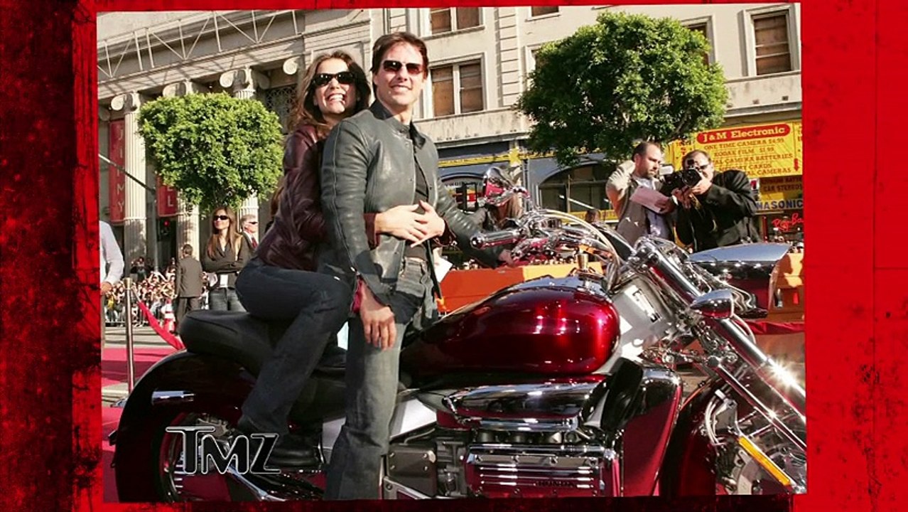 Katie Holmes -- Getting PEANUTS from Divorce!