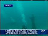 Procesión debajo del agua hacia el Cristo Submarino de Ayangue