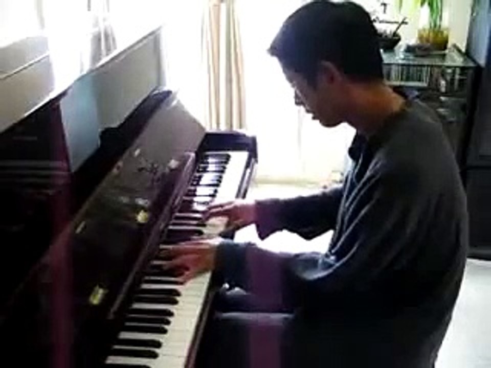 Yiruma - River Flows in You