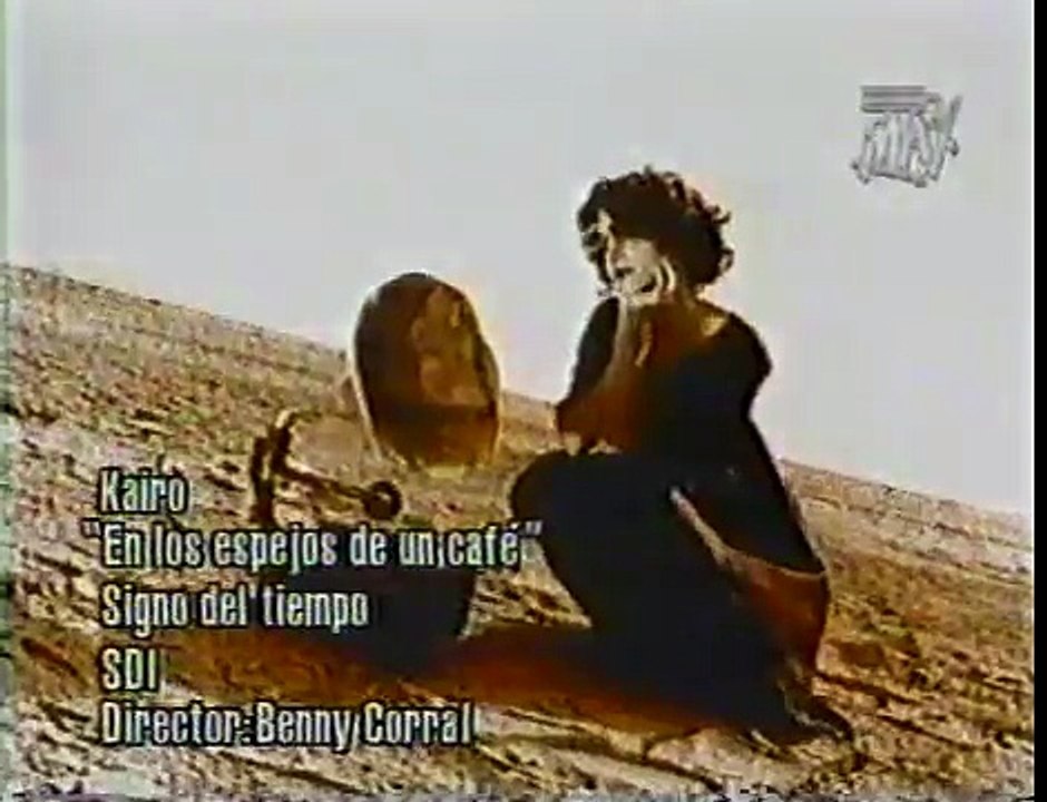 Kairo - en los espejos de un cafe (video oficial)