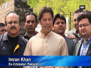 Imran Khan heads to Kolkata to advice Pak ahead of India clash