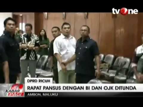 Bercelana Pendek, Wakil Ketua DPRD Ini Mengamuk di Rapat