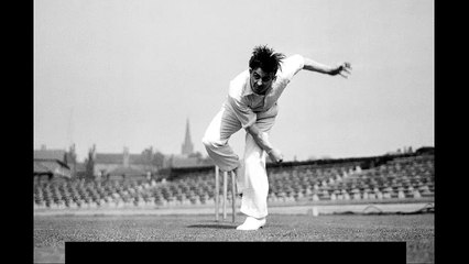Fred Truemen Became First Bowler To Take 300 Test Wickets
