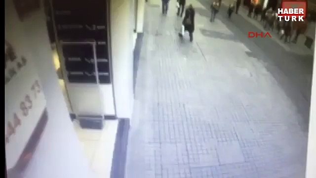 İstanbul'da canlı bomba böyle kendini patlattı