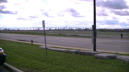 Air Transat 737 takeoff 33R