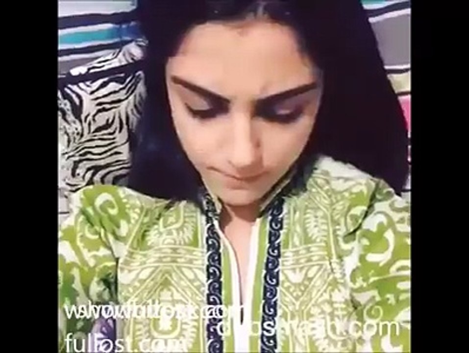 All Dubsmash Videos of Pakistani Actress Maya Ali