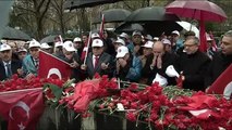 Ankara Sivil Toplum Platformu, Saldırının Gerçekleştirildiği Noktaya Karanfil Bıraktı