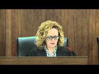 Polici që grabiti taksistin pendohet - Top Channel Albania - News - Lajme