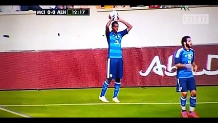 Football funny Throw in Fails & Crazy